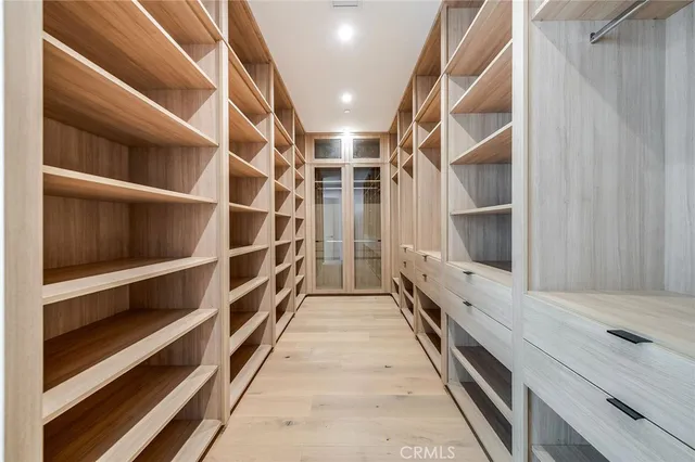 $29,500 | 4930 Palomar Drive, Tarzana, CA 91356