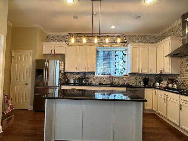 $5,000 | 7406 Curly Leaf Cove, Austin, TX 78750