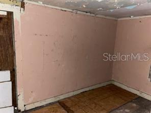 1603-1605 Rose Lane Eustis, FL 32726 - Photo 10 of 14 a view of a small space