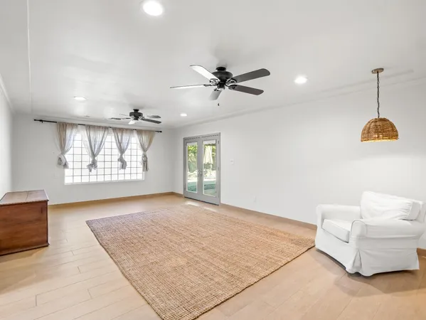 $785,000 | 1726 West San Madele Avenue, Fresno, CA 93711