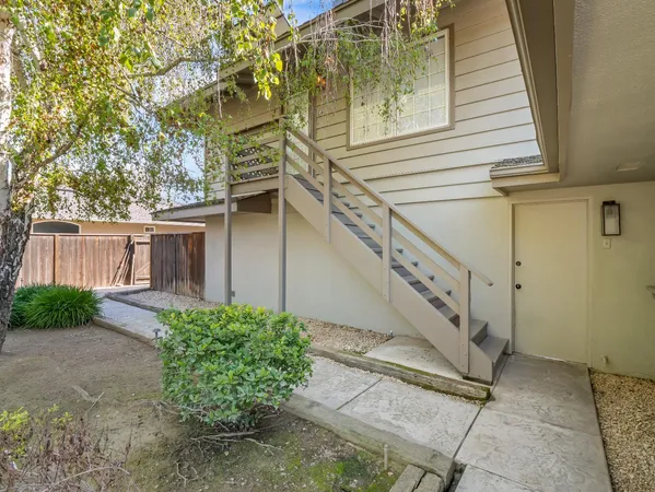 $785,000 | 1726 West San Madele Avenue, Fresno, CA 93711
