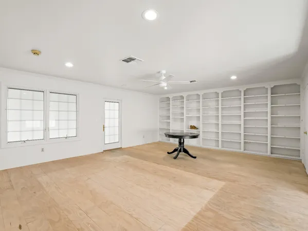 $785,000 | 1726 West San Madele Avenue, Fresno, CA 93711