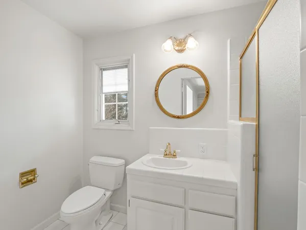 $785,000 | 1726 West San Madele Avenue, Fresno, CA 93711