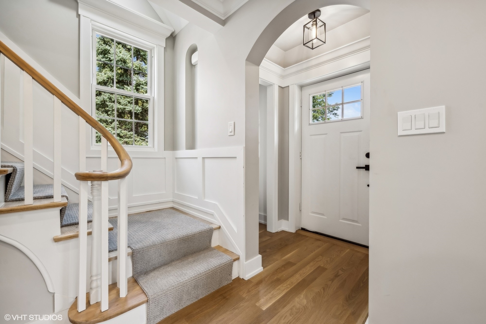 Undisclosed Address Elmhurst, IL 60126 - Photo 3 of 53 a view of entryway with wooden floor