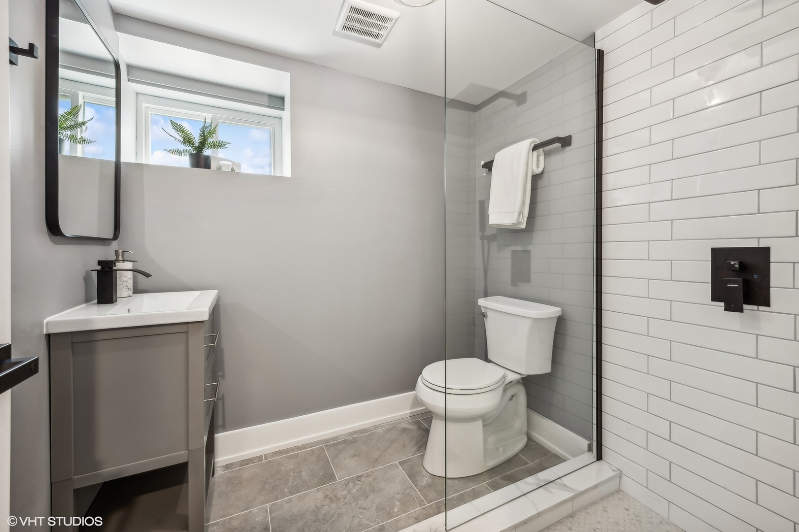 Undisclosed Address Elmhurst, IL 60126 - Photo 33 of 53