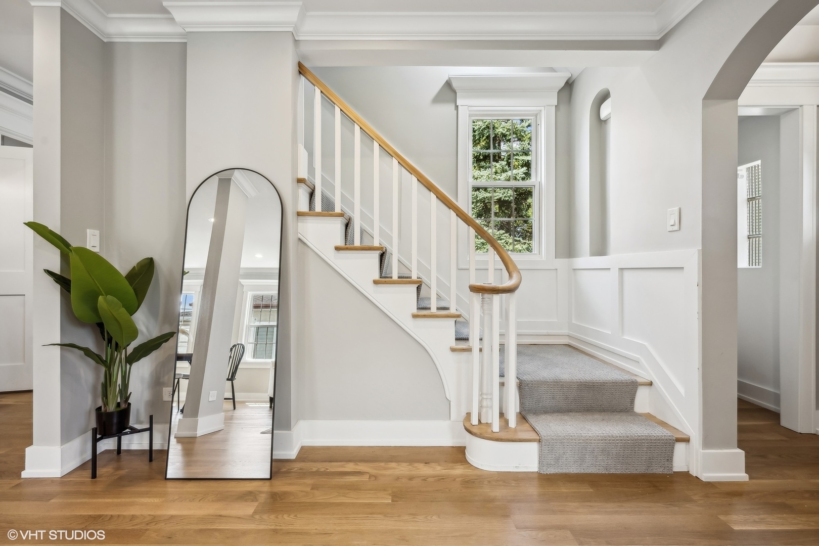 Undisclosed Address Elmhurst, IL 60126 - Photo 5 of 53