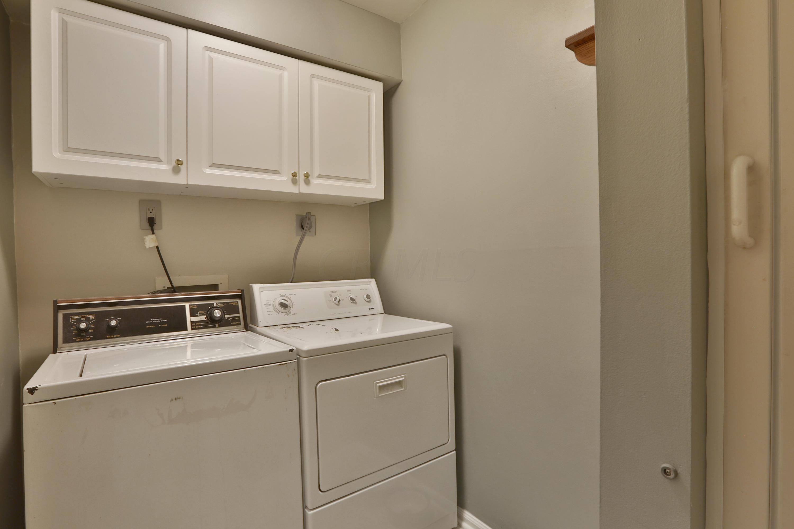 855 Bluff Ridge Drive Columbus, OH 43235 - Photo 21 of 41