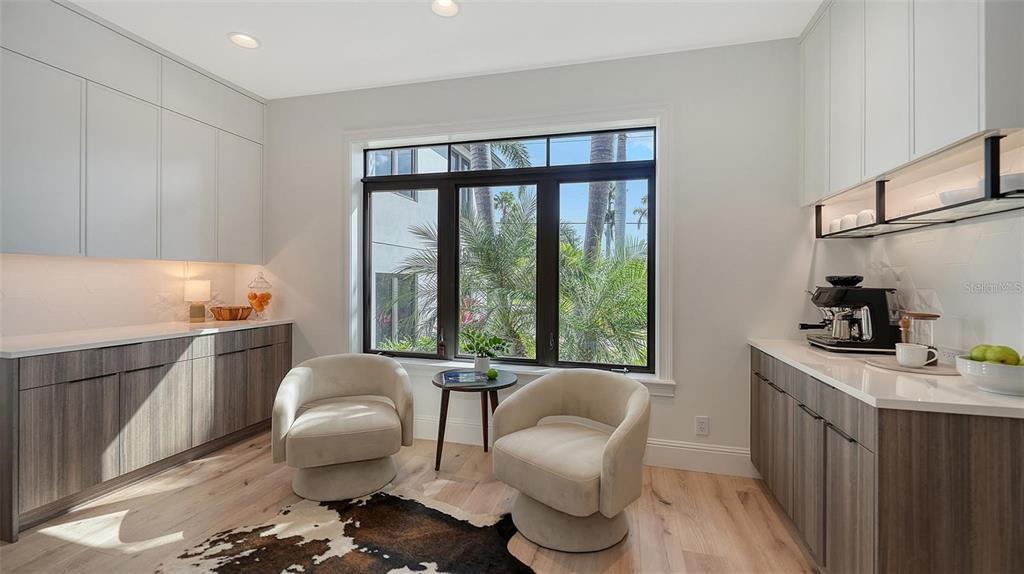 5035 Bay Shore Road Sarasota, FL 34234 - Photo 20 of 84 a living room with furniture and a window