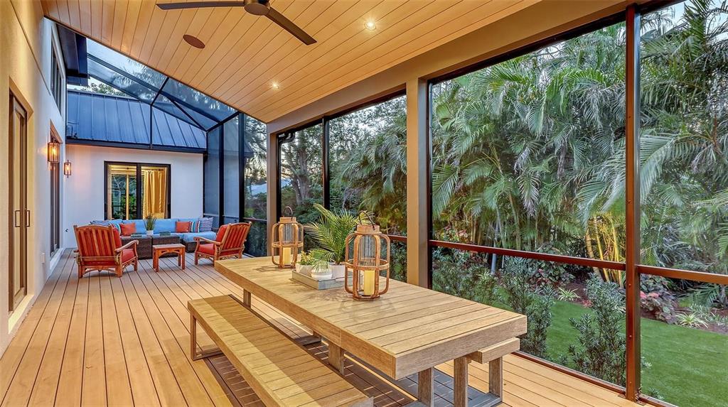 5035 Bay Shore Road Sarasota, FL 34234 - Photo 44 of 84