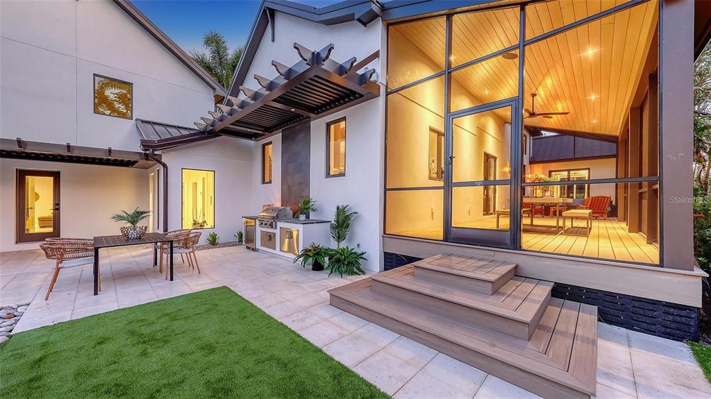 5035 Bay Shore Road Sarasota, FL 34234 - Photo 49 of 84