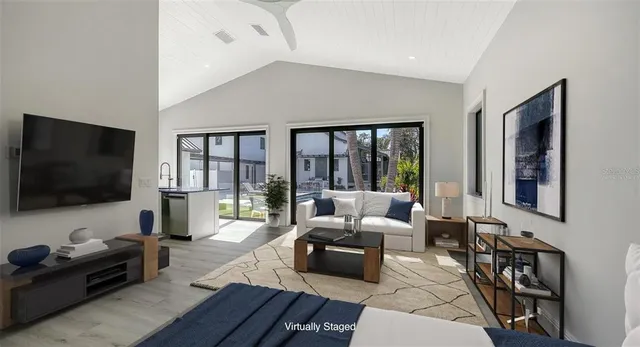 $4,895,000 | 5035 Bay Shore Road, Sarasota, FL 34234