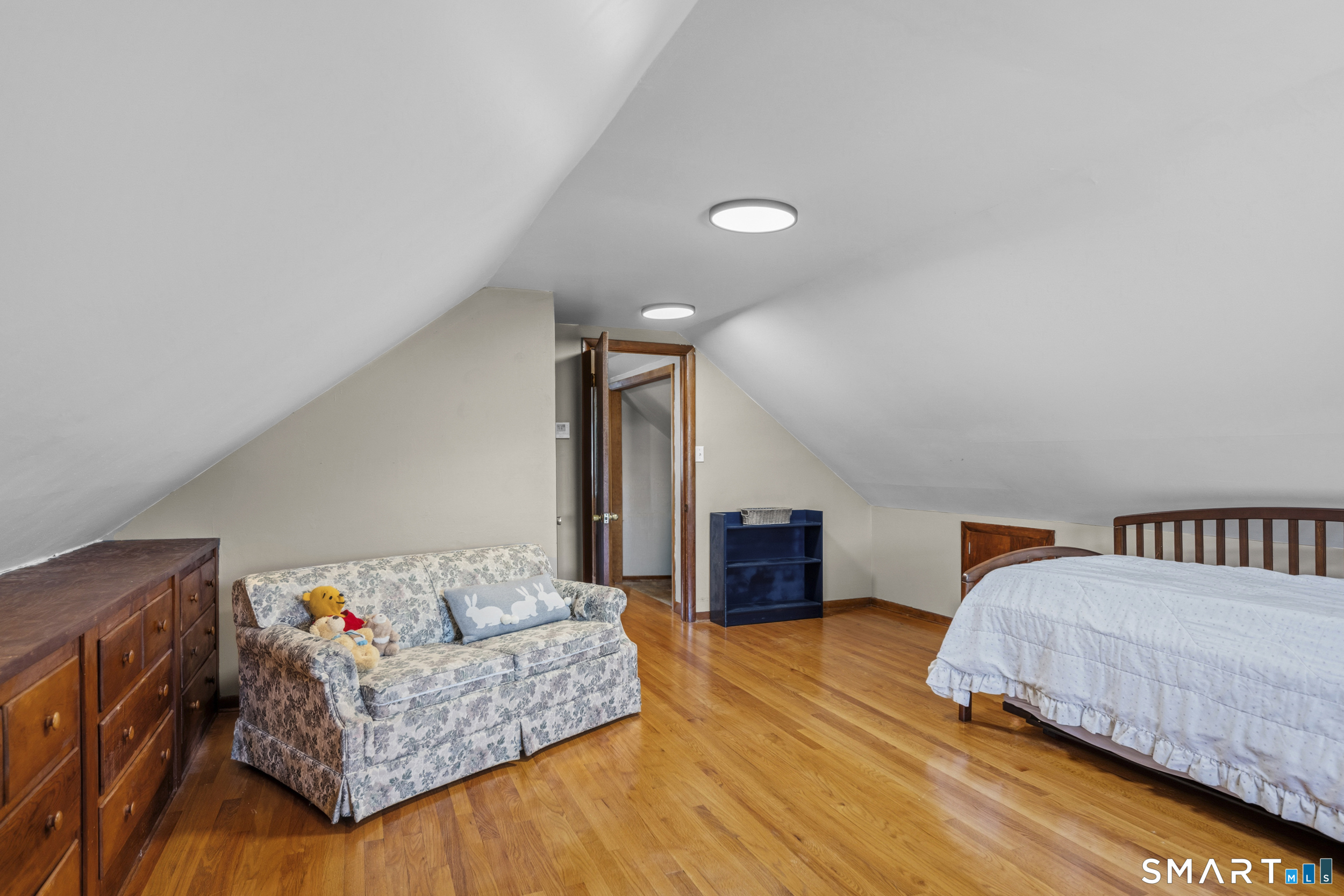 1309 Flanders Road Groton, CT 06355 - Photo 15 of 40