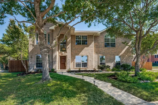 front view of house with a yard