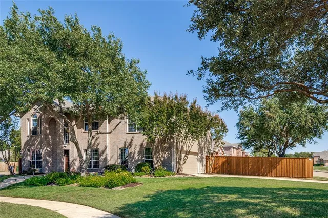 front view of house with a yard