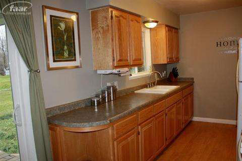 7472 North Bray Road Mount Morris, MI 48458 - Photo 6 of 26 20166493-5.JPG