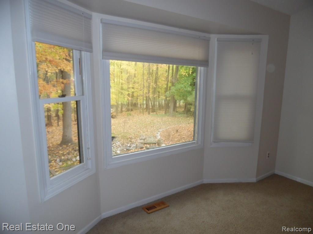 1330 Hathaway Rising Rochester Hills, MI 48306 - Photo 38 of 56