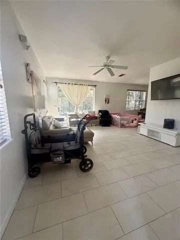 $2,600 | 1008 Royal Ridge Drive, Davenport, FL 33896