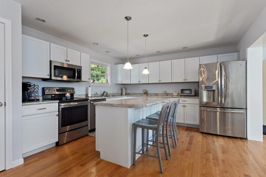 6 Stacia Road Peabody, MA 01960 - Photo 12 of 40 Gallery Image 12