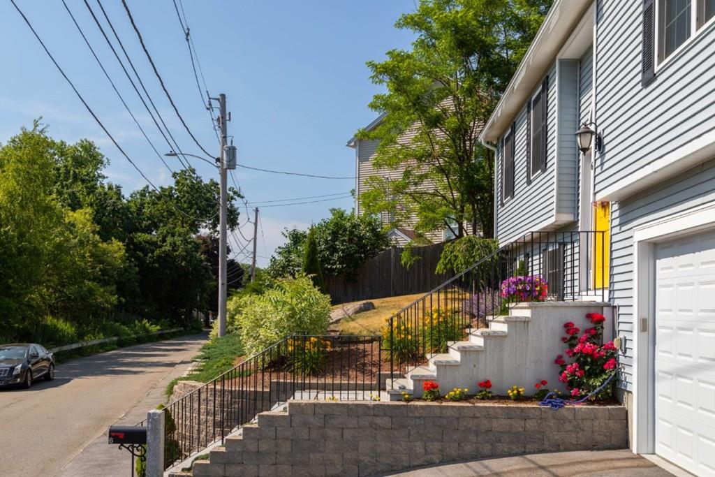 6 Stacia Road Peabody, MA 01960 - Photo 5 of 40 Gallery Image 5