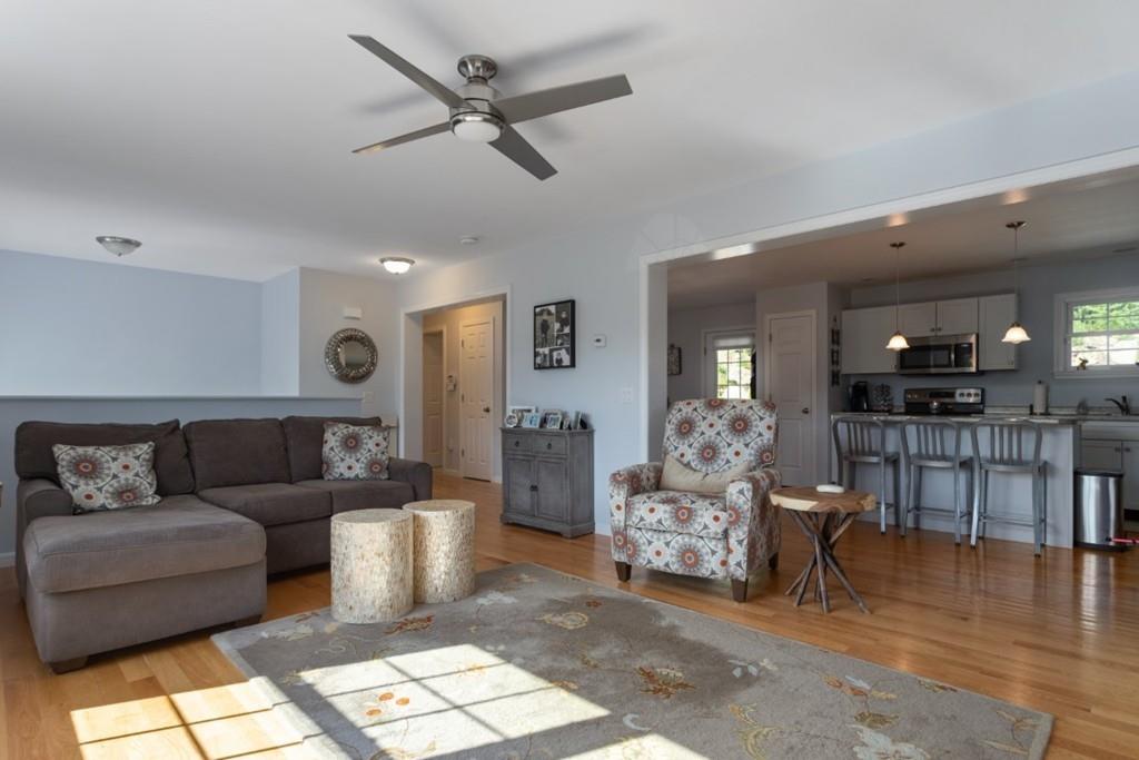 6 Stacia Road Peabody, MA 01960 - Photo 8 of 40 Gallery Image 8