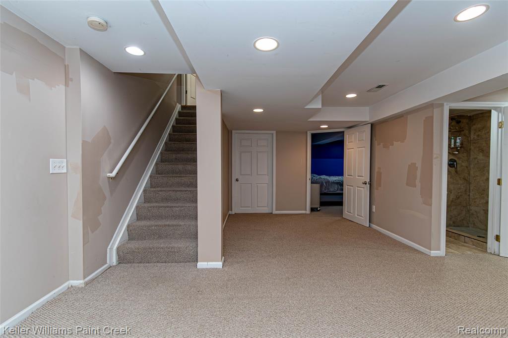 41544 Mitchell Road Novi, MI 48377 - Photo 32 of 43