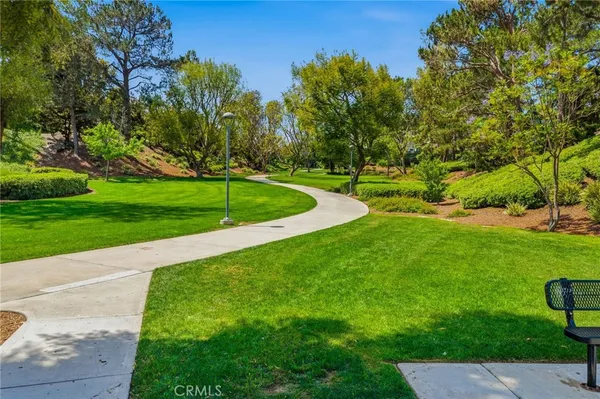 $985,000 | 8 Meadowood, Aliso Viejo, CA 92656