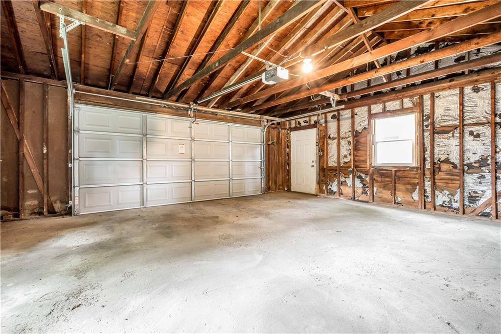 5742 Radnor Road Indianapolis, IN 46226 - Photo 12 of 43 Gallery Image 12