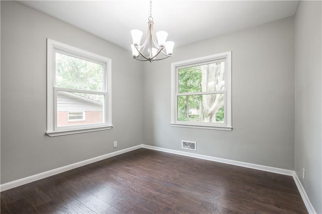 5742 Radnor Road Indianapolis, IN 46226 - Photo 18 of 43 Gallery Image 18