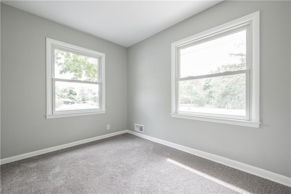 5742 Radnor Road Indianapolis, IN 46226 - Photo 23 of 43 Gallery Image 23