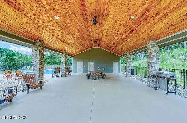 $156,900 | Lot 135 West Point Drive, Dandridge, TN 37725