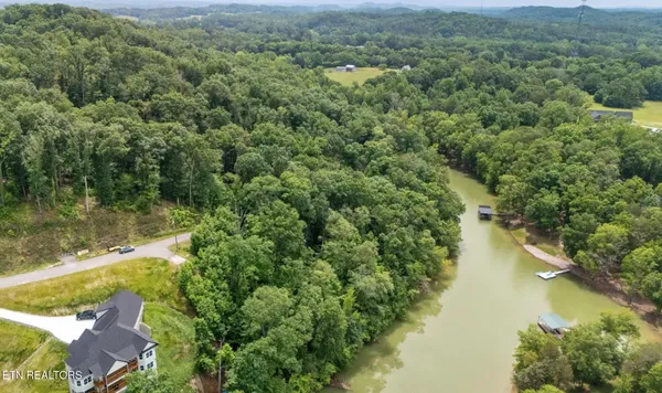 $156,900 | Lot 135 West Point Drive, Dandridge, TN 37725