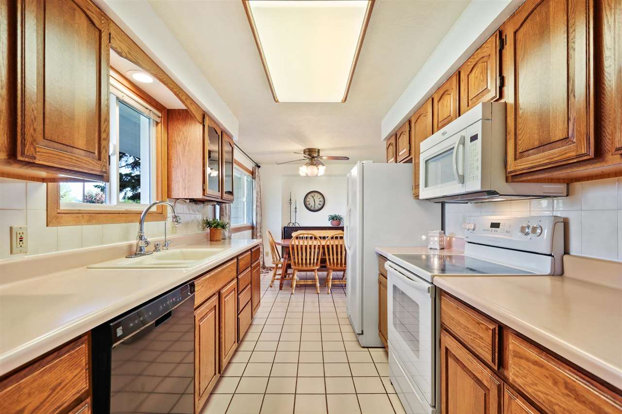 2804 South Wilbur Road Spokane Valley, WA 99206 - Photo 5 of 20 Gallery Image 5