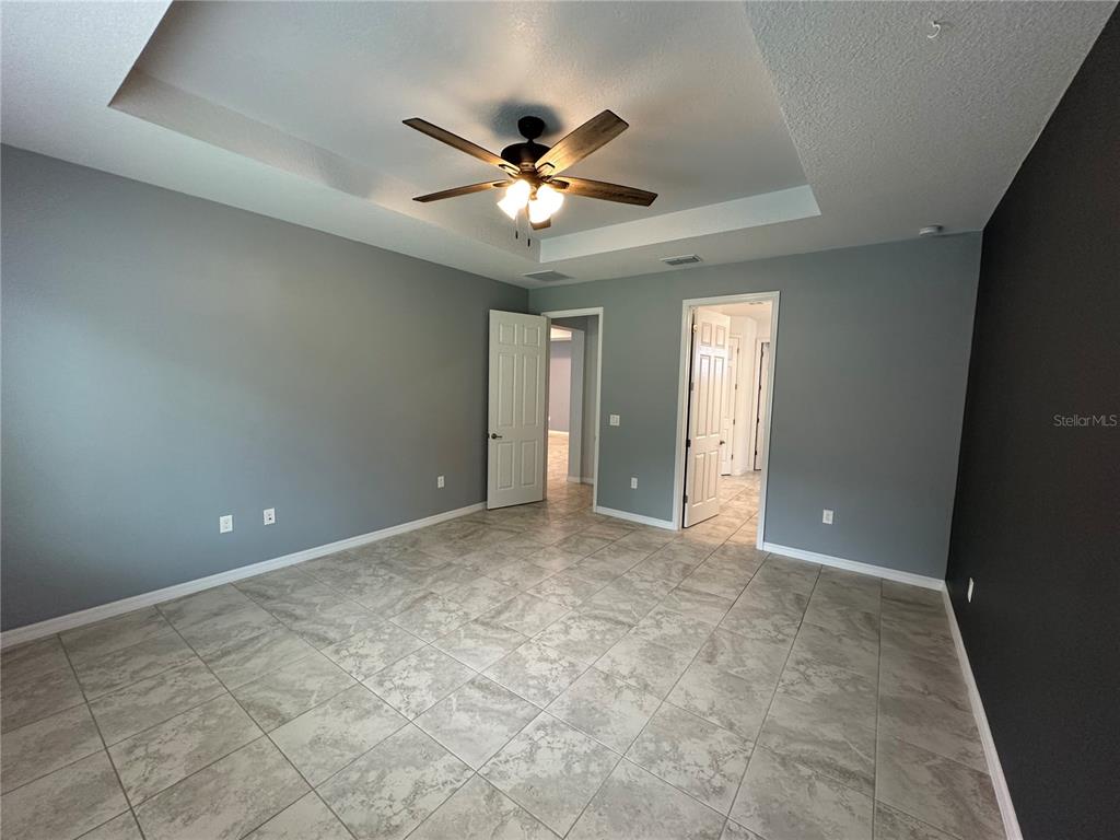 7526 Southwest 65th Place Road Ocala, FL 34474 - Photo 12 of 28 a view of an empty room