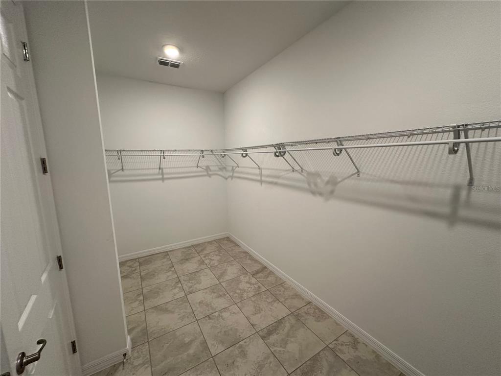 7526 Southwest 65th Place Road Ocala, FL 34474 - Photo 16 of 28 a view of a room