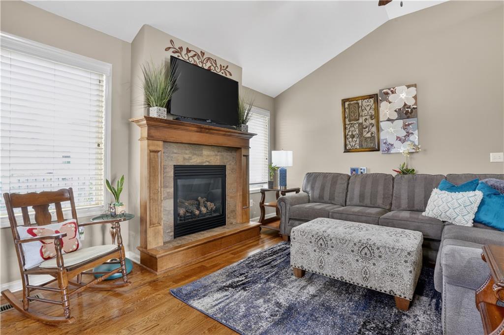 13300 North Copper Ridge Drive Platte City, MO 64079 - Photo 5 of 36