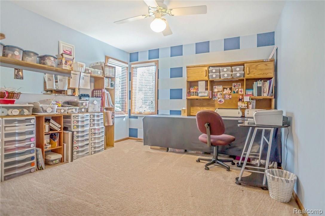 1692 Clover Ridge Drive Howell, MI 48843 - Photo 15 of 29 16.jpg