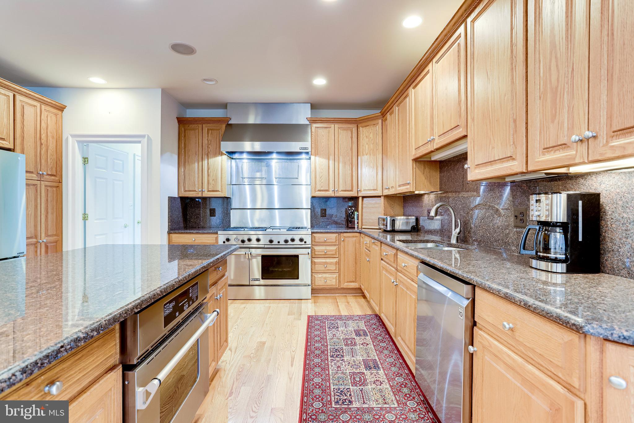 7381 Rodeo Court Annandale, VA 22003 - Photo 31 of 137