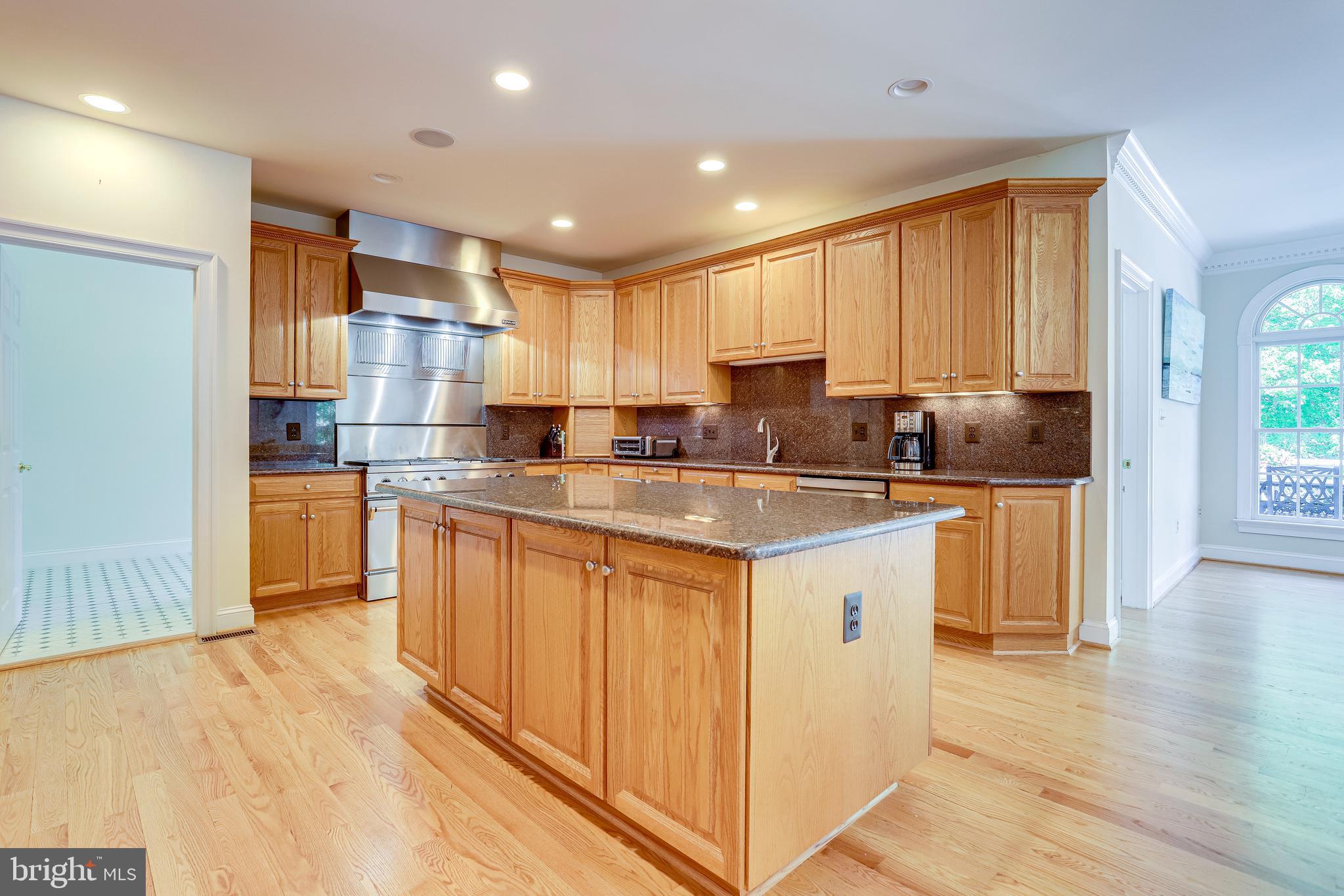 7381 Rodeo Court Annandale, VA 22003 - Photo 33 of 137