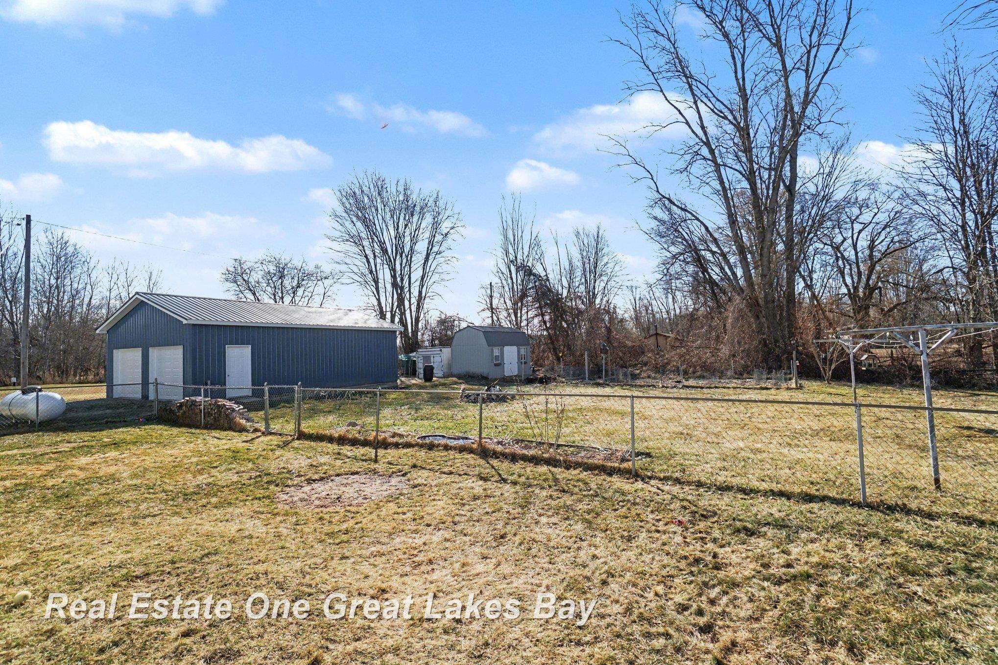 1005 Conrad Road Standish, MI 48658 - Photo 25 of 26