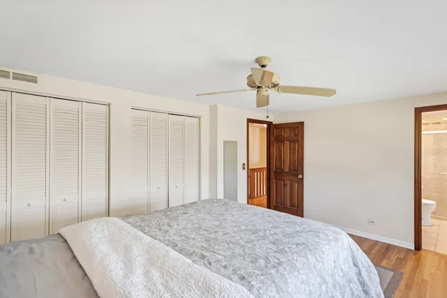 $499,900 | 915 North Saratoga Drive, Palatine, IL 60074