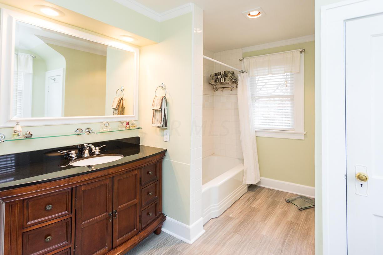144 Fallis Road Columbus, OH 43214 - Photo 37 of 54 Gallery Image 37