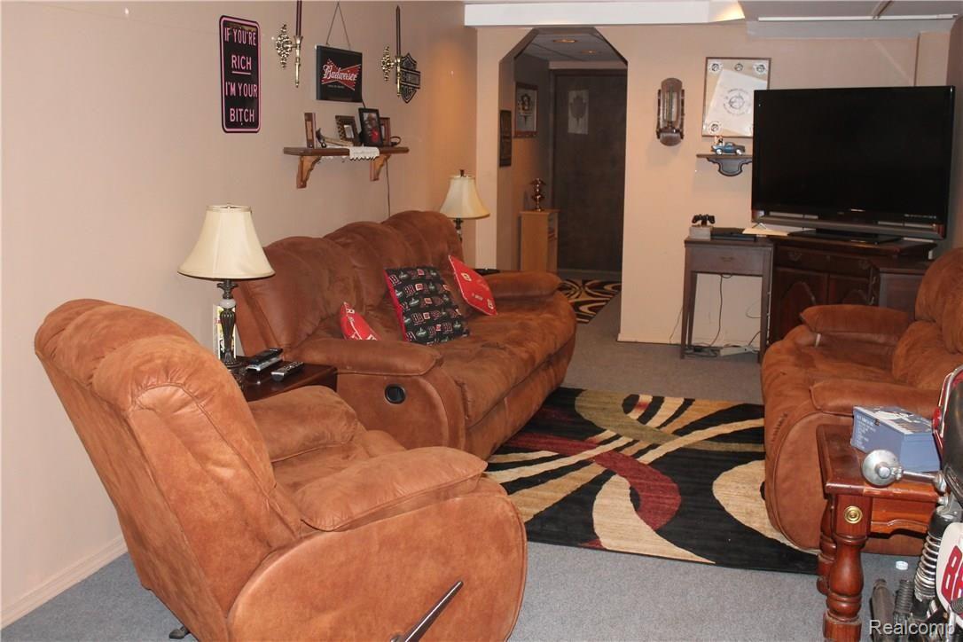 30965 Pennsylvania Road Romulus, MI 48174 - Photo 21 of 39 Living Room in basement