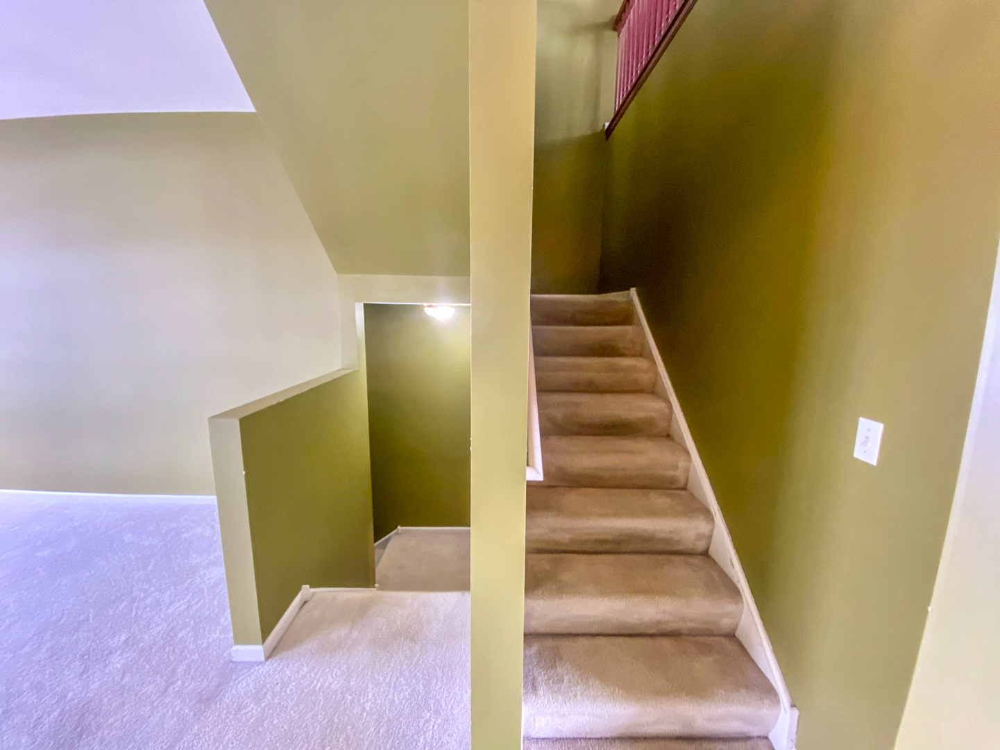 2249 Hudson Circle Aurora, IL 60502 - Photo 13 of 30 a view of entryway