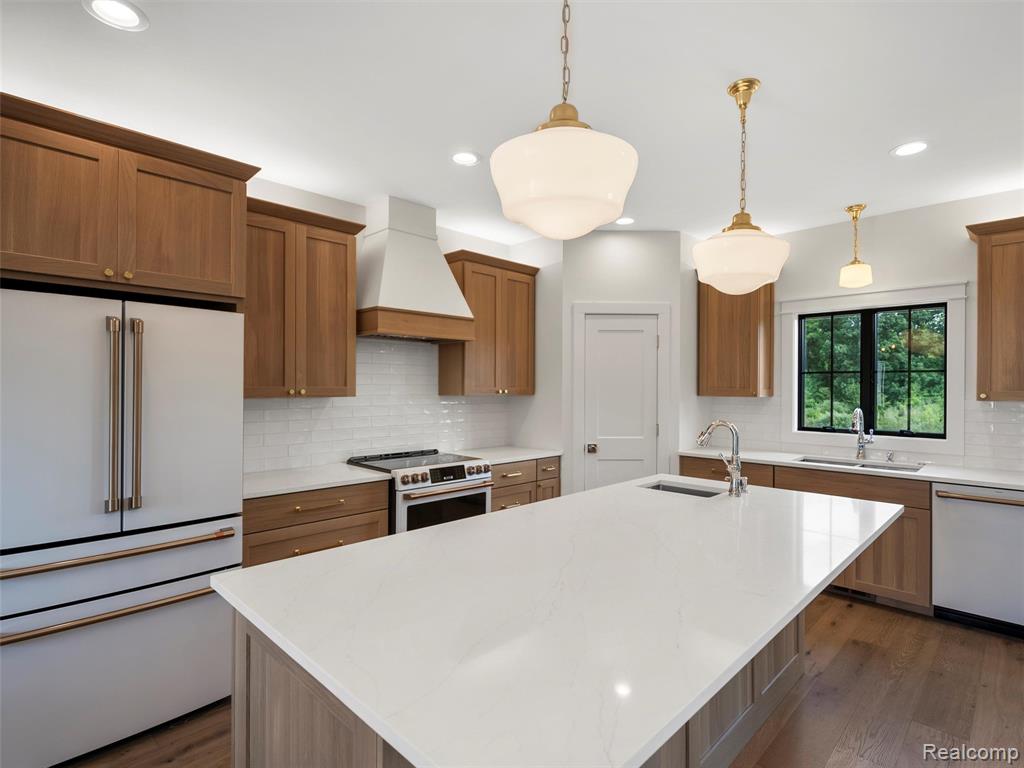 7680 Parshallville Road Fenton, MI 48430 - Photo 4 of 29