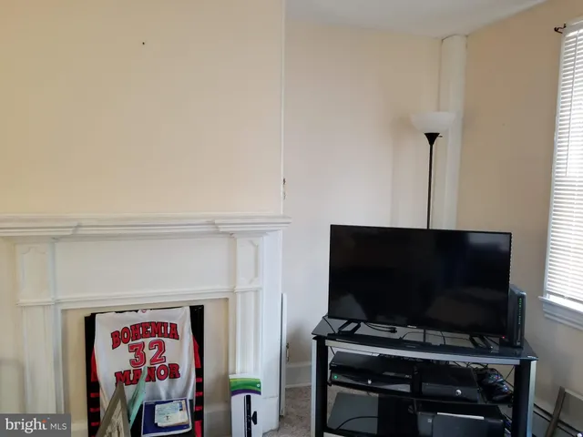 $1,200 | 306 3rd Street, Chesapeake City, MD 21915