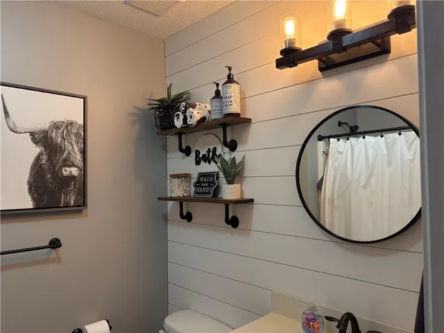 $315,000 | 1302 Rice Street, Pleasant Hill, MO 64080