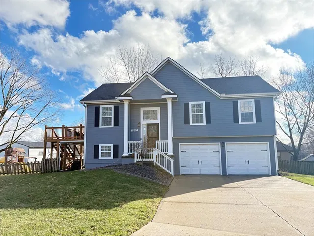 $315,000 | 1302 Rice Street, Pleasant Hill, MO 64080