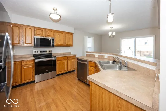 $425,000 | 9333 North Bayhill Circle, McCordsville, IN 46055