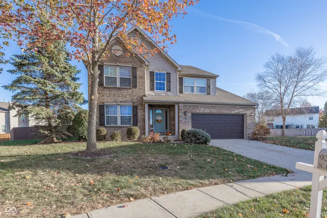 $425,000 | 9333 North Bayhill Circle, McCordsville, IN 46055