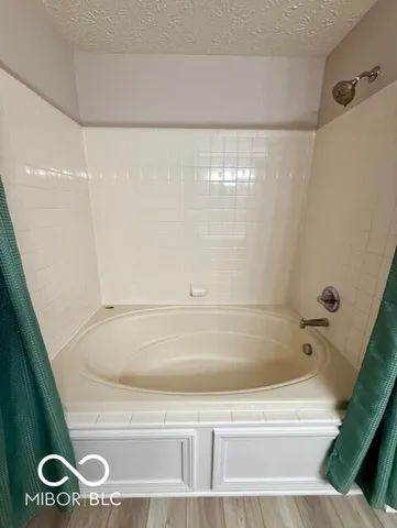 $425,000 | 9333 North Bayhill Circle, McCordsville, IN 46055